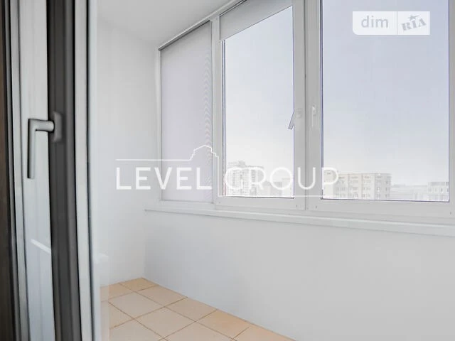 Sale of 2-room apartment 52.5 sq. m. on Yuriy Shumskoho St. 8A, apt.