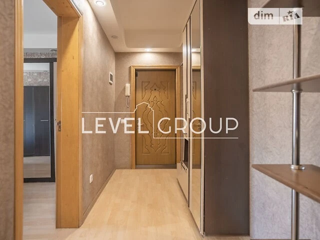 Sale of 2-room apartment 52.5 sq. m. on Yuriy Shumskoho St. 8A, apt.