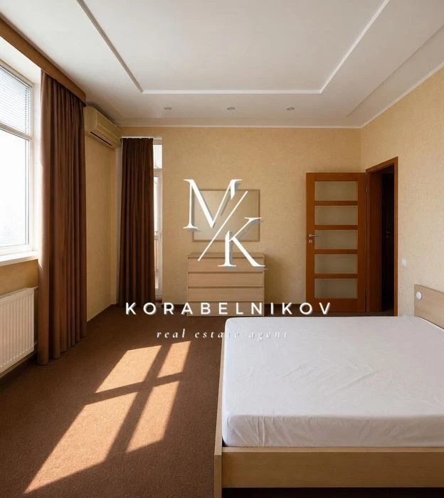 Оренда просторої 3-кімнатної квартири у центрі Києва вул. Пр