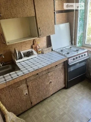 Довготривала оренда 3к квартири на вул. Академіка Булаховськ
