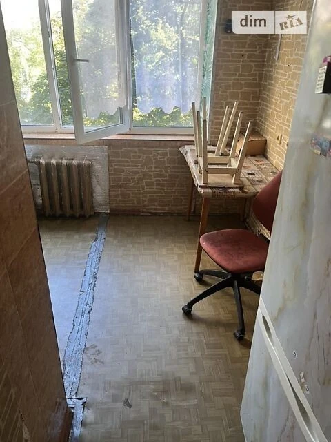 Довготривала оренда 3к квартири на вул. Академіка Булаховськ