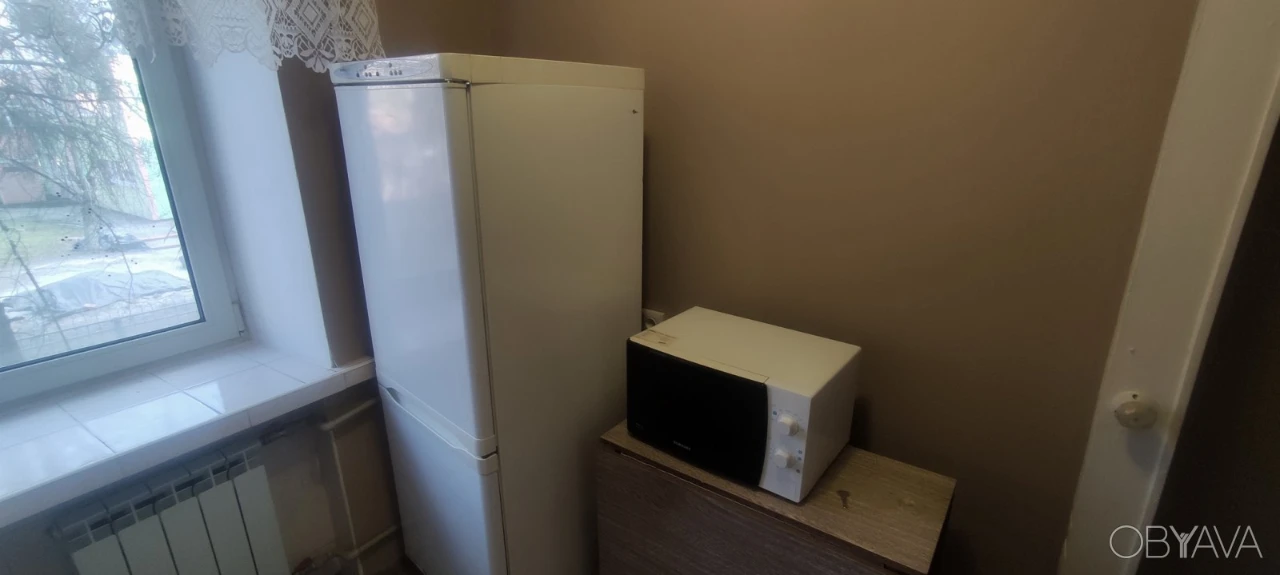 Академмістечко ( метро Академмістечко-Житомирська- 700 м.) Д