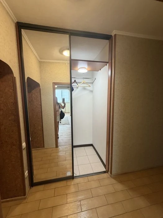 Здам 3х кімнатну квартиру на Печерську, вул. Генерала Алмазо