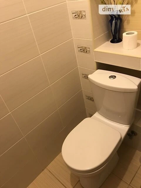 Довготривала оренда 2к квартири на просп. Повітряних Сил 52