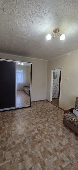 Сдам 1 кімнатну вул. Рональда Рейгана 11а