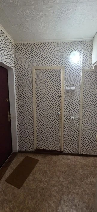 Сдам 1 кімнатну вул. Рональда Рейгана 11а