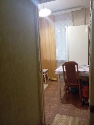 Здається з 26.08-1но к. кв Кирилівська Куренівка Куренівский