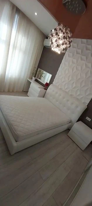 Стильна квартира в оренду, 78 м², Печерськ, бул Лесі Українк