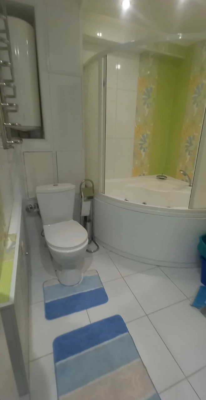 Оренда 3-кімнатної квартири 77 м², Харківське шосе