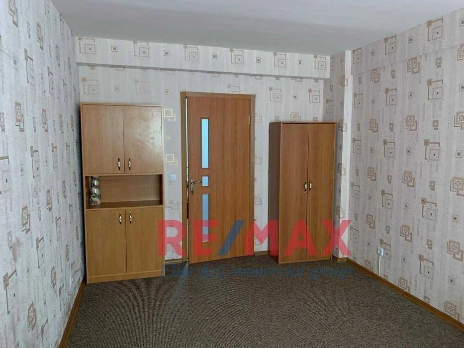 Оренда 3-х кімн. кв. в Голосіївському районі, вул. Максимови