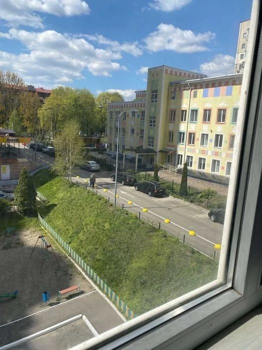 Оренда 1- кімнатної квартири. Новий будинок.