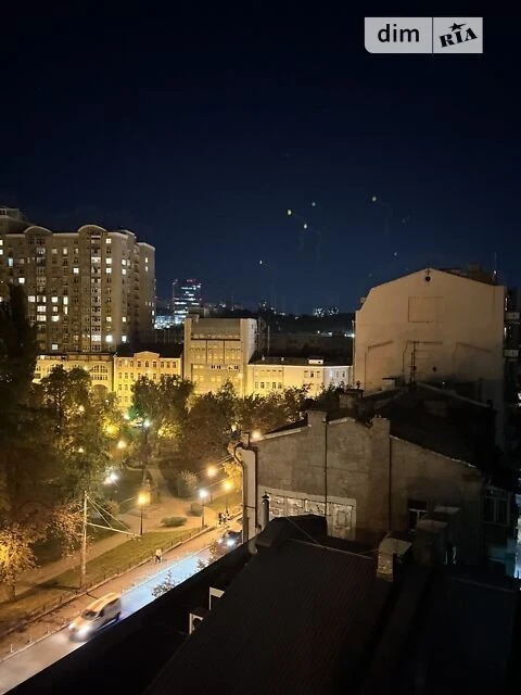 Довготривала оренда 1к квартири на вул. Велика Васильківська