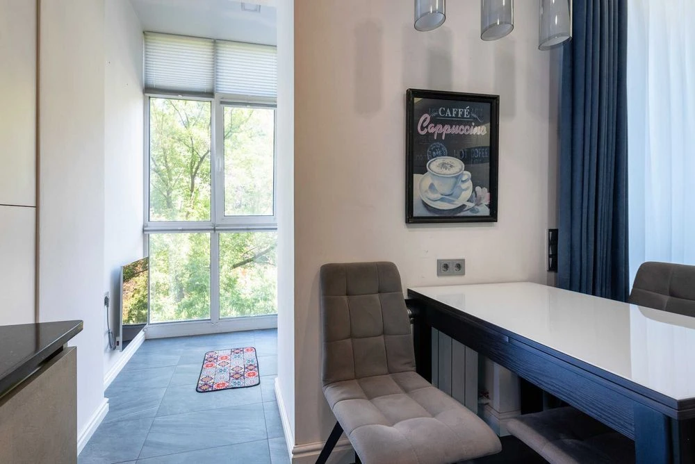 2-room apartment for sale Baseyna 17, center of Kyiv Pechersk