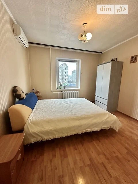 Довготривала оренда 3к квартири на просп. Петра Григоренка 5