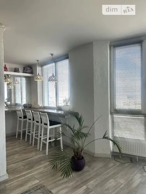 Sale of 1-room apartment 53 sq. m on Sobornosti Ave. 30A • ID 34