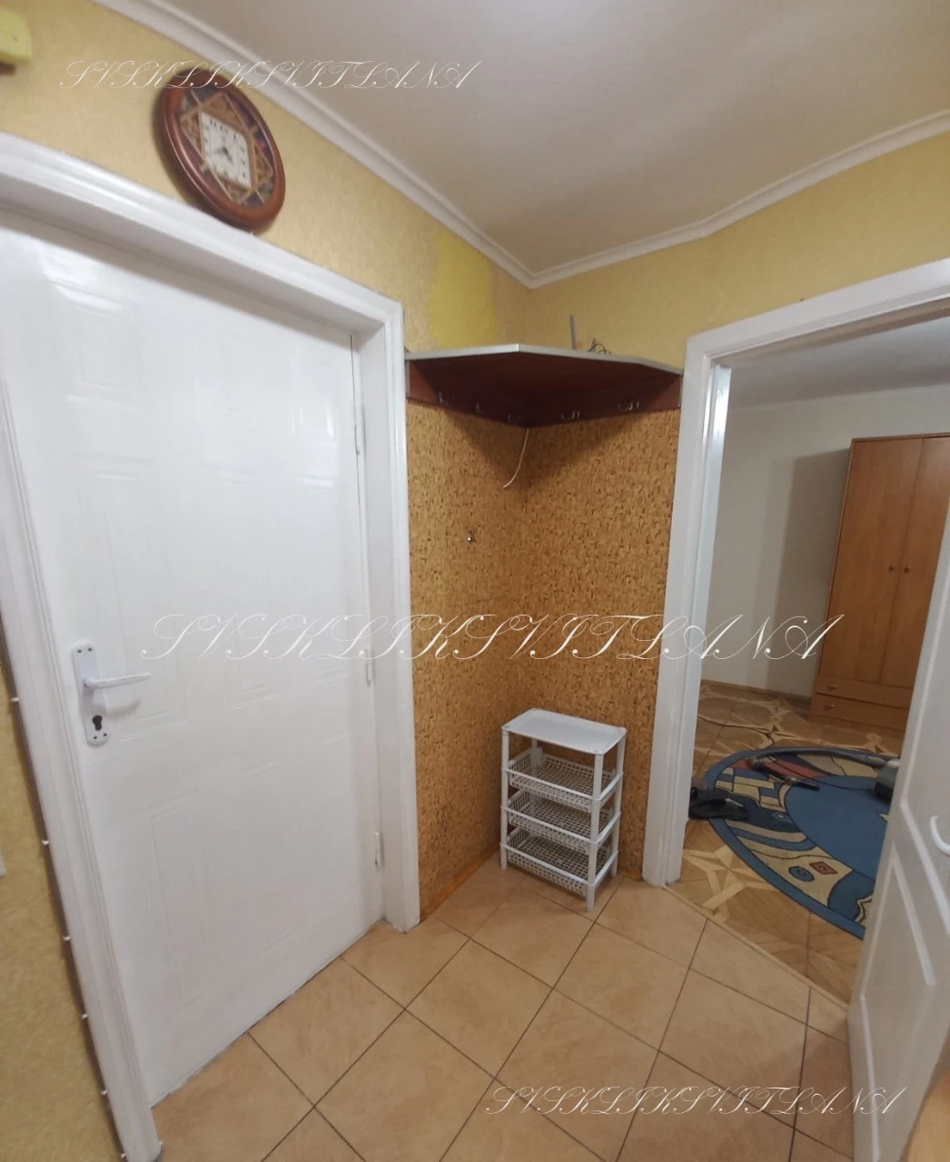 Оренда 1-кімнатної квартири 41 м², Колекторна вул.