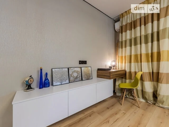 Довготривала оренда 2к квартири на вул. Краківська 27 • ID 3