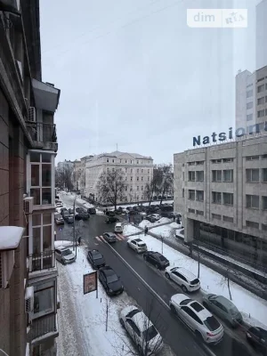 Довготривала оренда 1к квартири на вул. Інститутська 24/7 •
