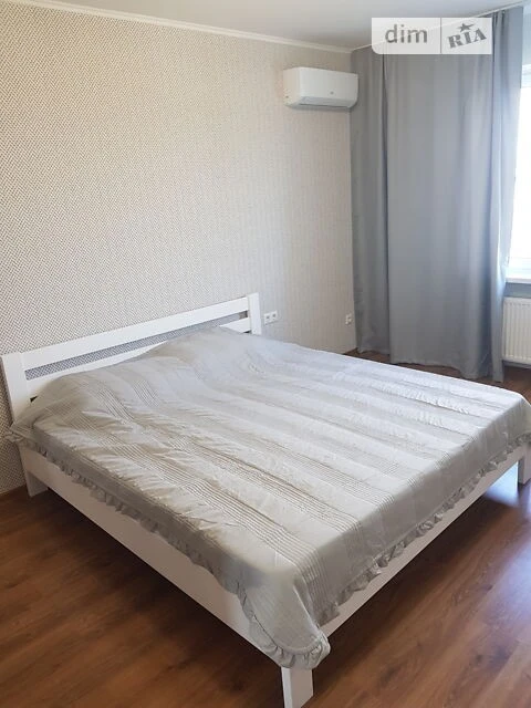 Довготривала оренда 1к квартири на вул. Ревуцького 54 • ID 3