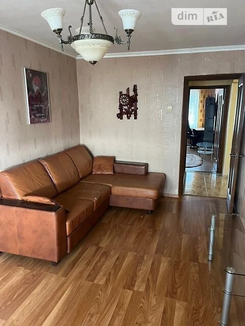 Довготривала оренда 2к квартири на вул. Левка Лук'яненка 1В