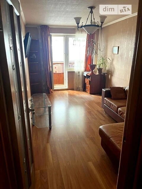 Довготривала оренда 2к квартири на вул. Левка Лук'яненка 1В