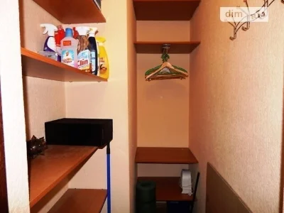Довготривала оренда 1к квартири на вул. Паньківська 27/78 •