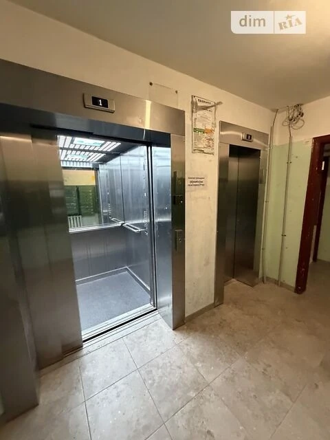 Довготривала оренда 3к квартири на просп. Оболонський 14А •