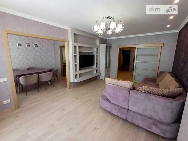 Довготривала оренда 3к квартири на вул. Нивська 4Г • ID 3451
