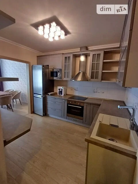Довготривала оренда 3к квартири на вул. Нивська 4Г • ID 3451