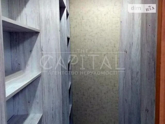 Довготривала оренда 2к квартири на вул. пр-т Володимира Івас