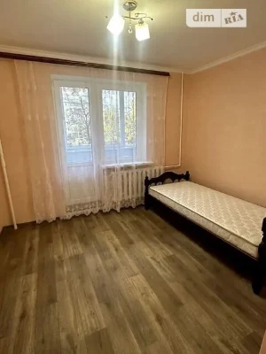 Довготривала оренда 3к квартири на просп. Миколи Бажана 9Б •