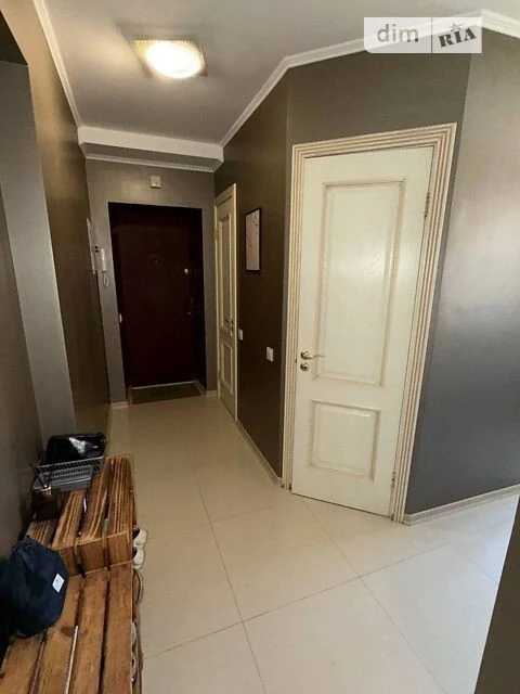 Довготривала оренда 2к квартири на бул. Лесі Українки 5 • ID