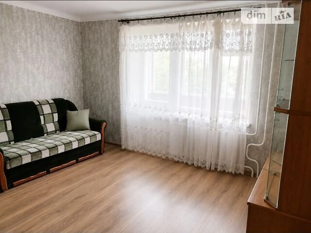 Довготривала оренда 1к квартири на вул. Новопирогівська 31 •