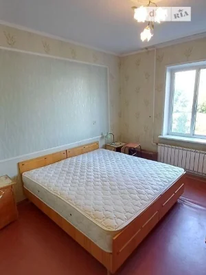 Довготривала оренда 2к квартири на вул. Ахматової Анни 8 • I
