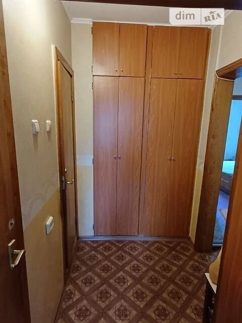Довготривала оренда 2к квартири на вул. Ахматової Анни 8 • I