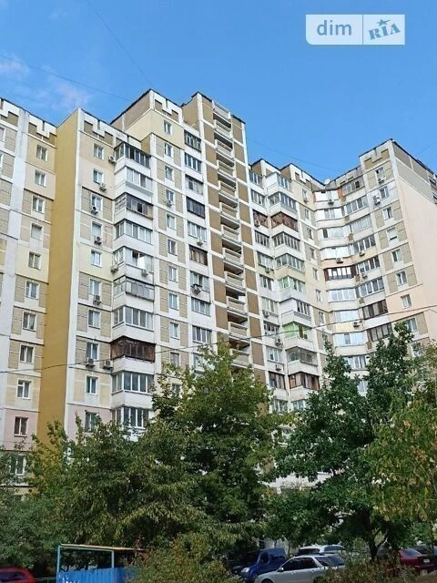 Довготривала оренда 2к квартири на вул. Ахматової Анни 8 • I