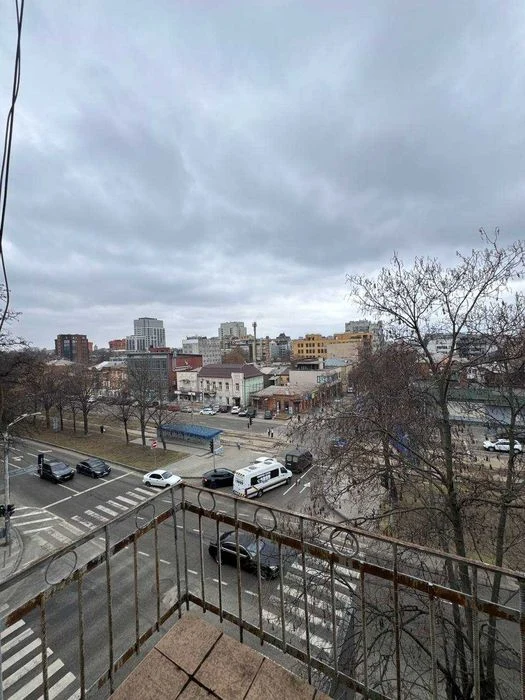 Продам 3к. квартиру на ул.Святослава Храброго, дом. 31