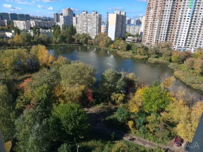 2-х кімн. кв. 70 м2 з видом на озеро, генератор, пр. Григоре
