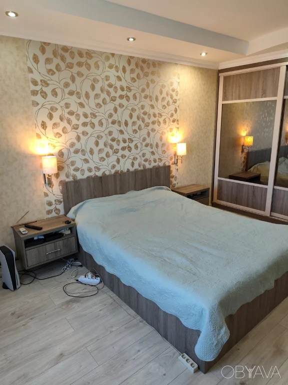 2-х кімн. кв. 70 м2 з видом на озеро, генератор, пр. Григоре