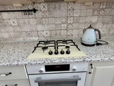 Квартира. Київ, Басейна вул.