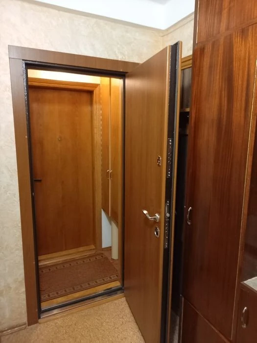 Оренда двокімнатна Київ, метро Лівобережна