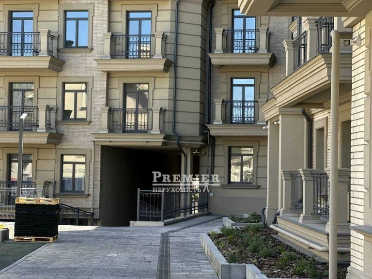 3-room apartment 98 m2 Club house Fontan