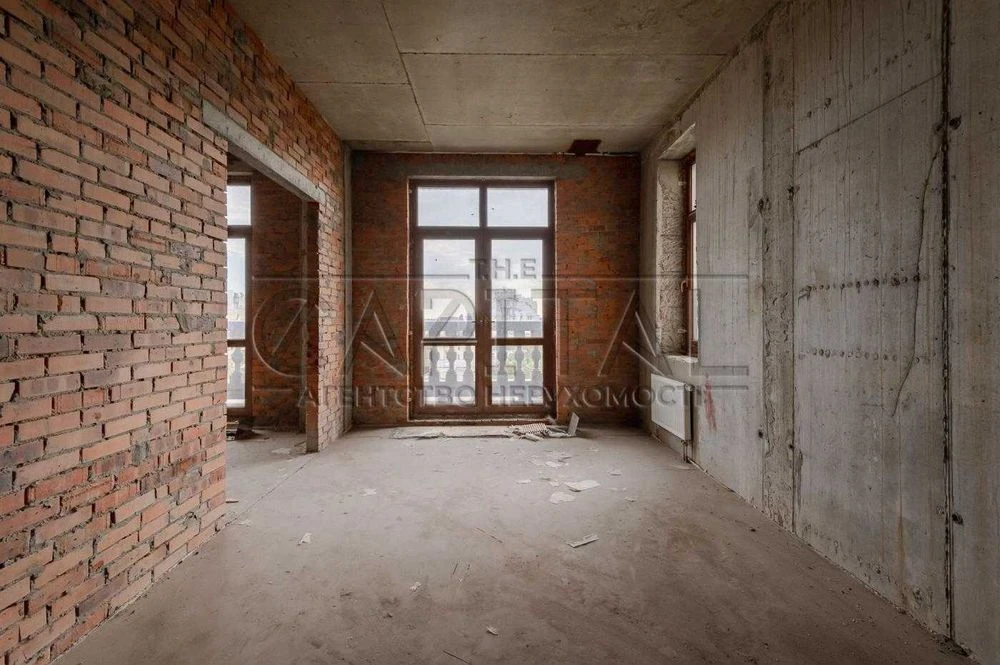 Apartment for sale, Ambassador House residential complex, Ivana Franko st., Tsen
