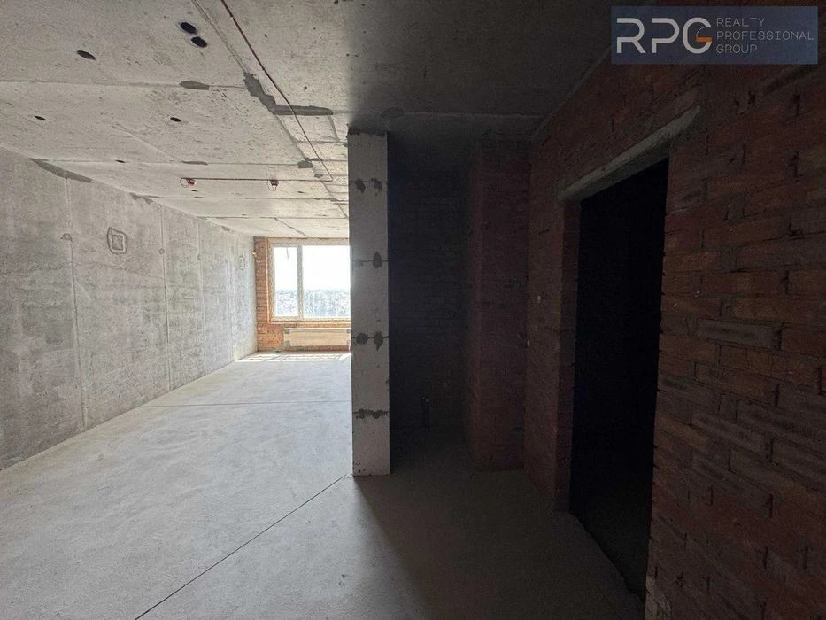 WITHOUT% URGENT sale of a 1-room apartment in the residential complex "Metropolis"