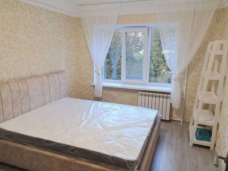 Здам 3-кімнатну квартиру. Бульвар Лесі Українки, 5. Метро "К