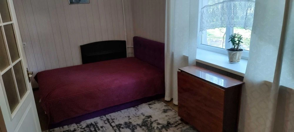 Власник. Здам 2-х кімнатну, 500 метрів до м. Житомирська