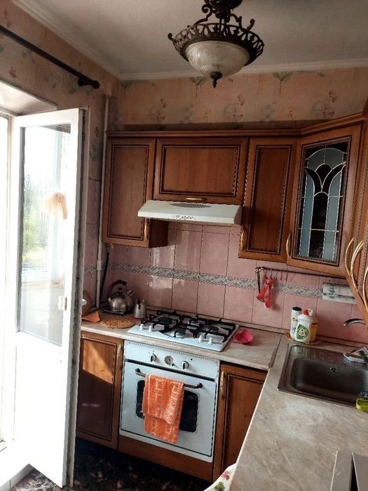 Сдам 2 комнатную квартиру