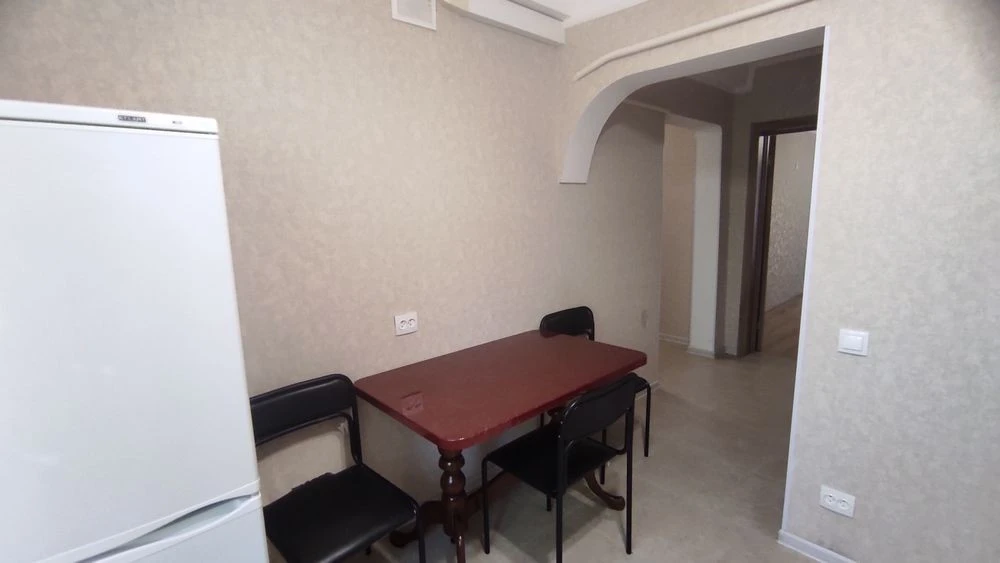 Оренда 2 к квартири, метро Лісова, Чернігівська, Деснянський