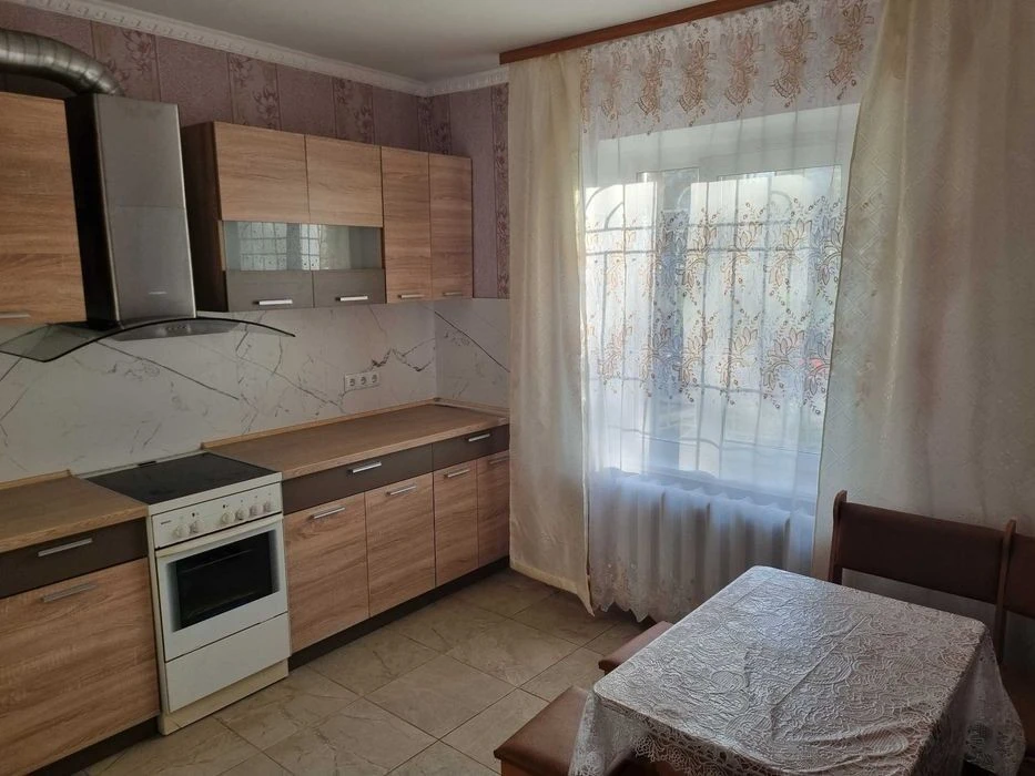 Власник, без комісії, 2х кімнатна квартира, Драгоманова 12 А