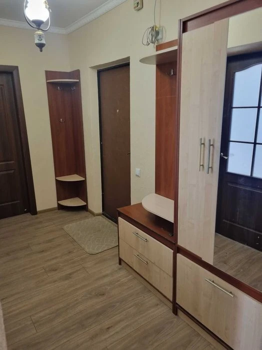Власник, без комісії, 2х кімнатна квартира, Драгоманова 12 А